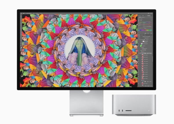 Apple Studio Display 27 Inch 5K Retina Display 12MP Tilt-Adjustable Stand Glass